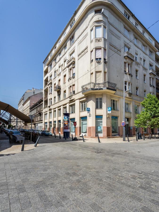 Imperial With Basilika And Castle View Need Reservation For Free Parking Appartamento Budapest